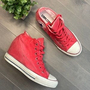Converse CTAS Chuck Taylor Mid Lux Wedge Sneaker